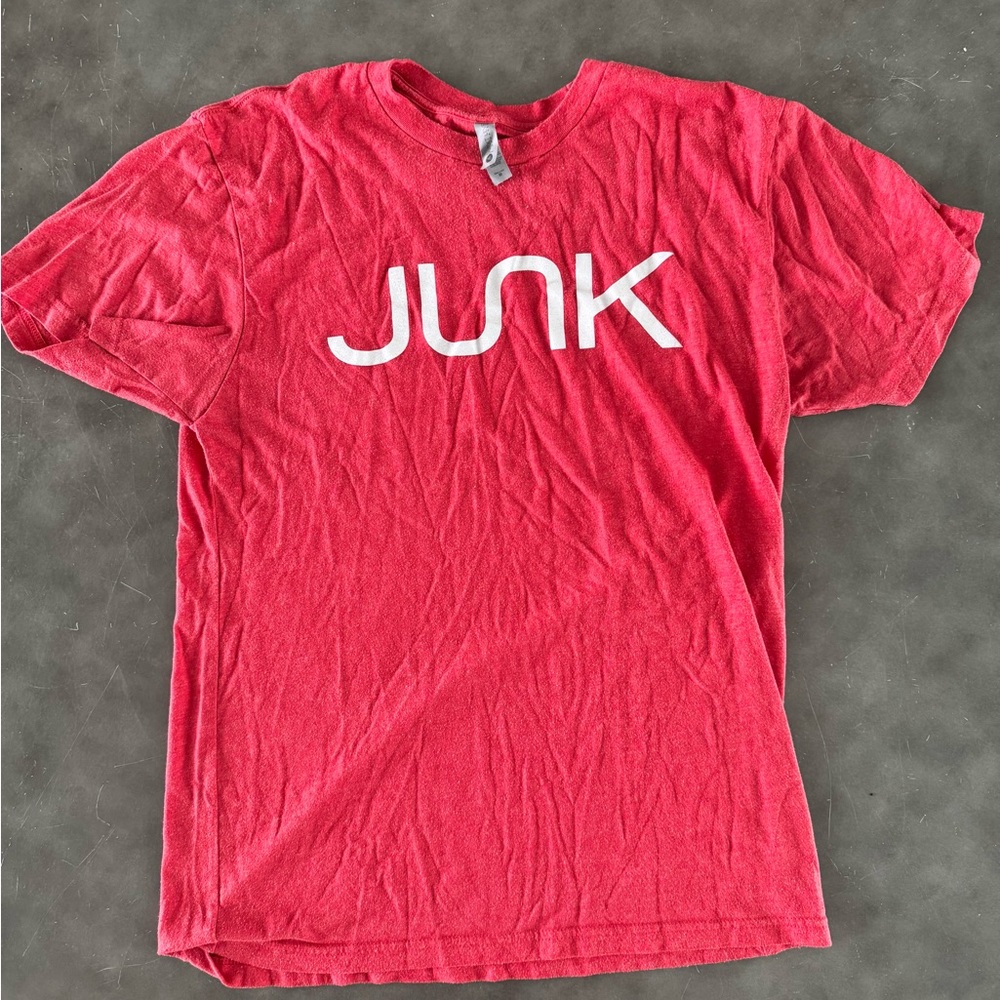 Junk Brand tee